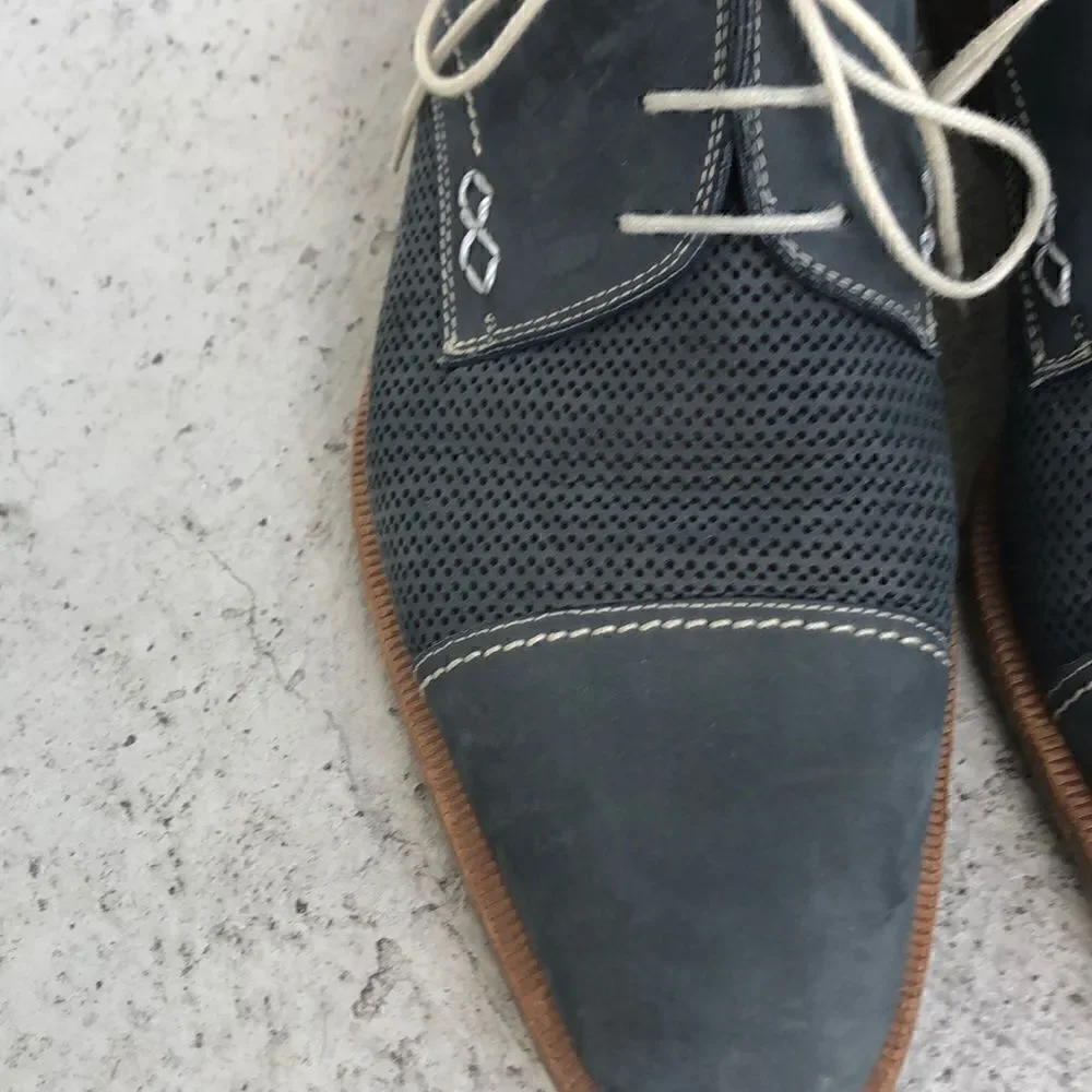 Moreschi   Oxfords